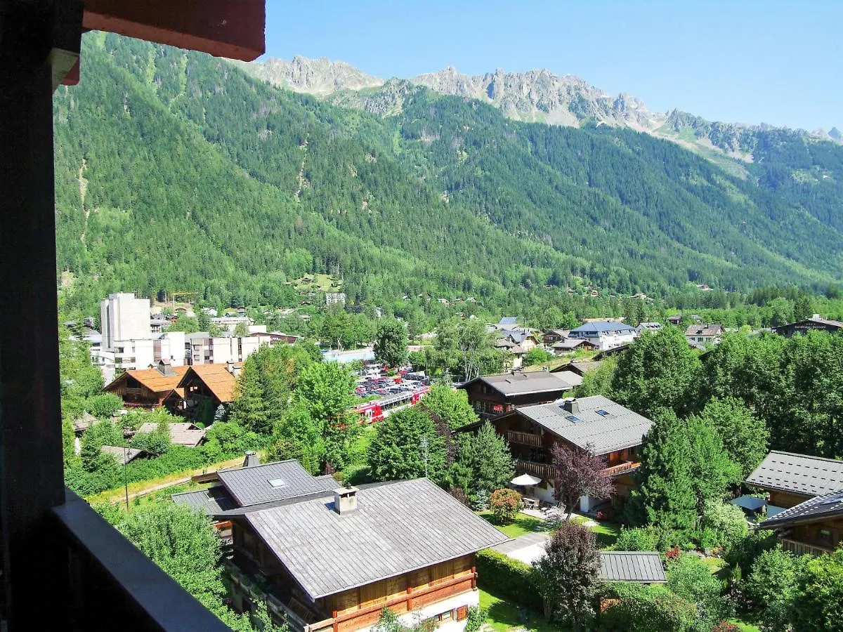 Apartment Les Periades By Interhome Chamonix 0*,