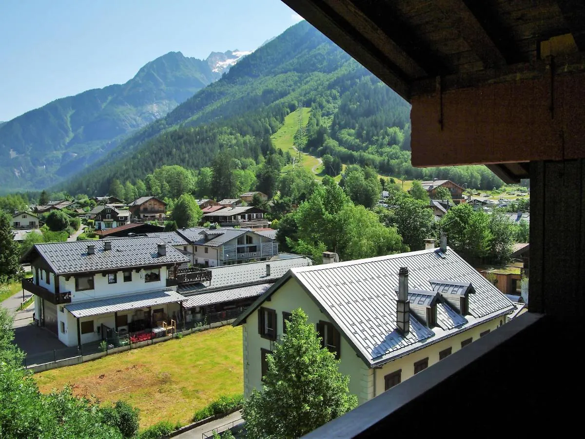 Apartment Les Periades By Interhome Chamonix