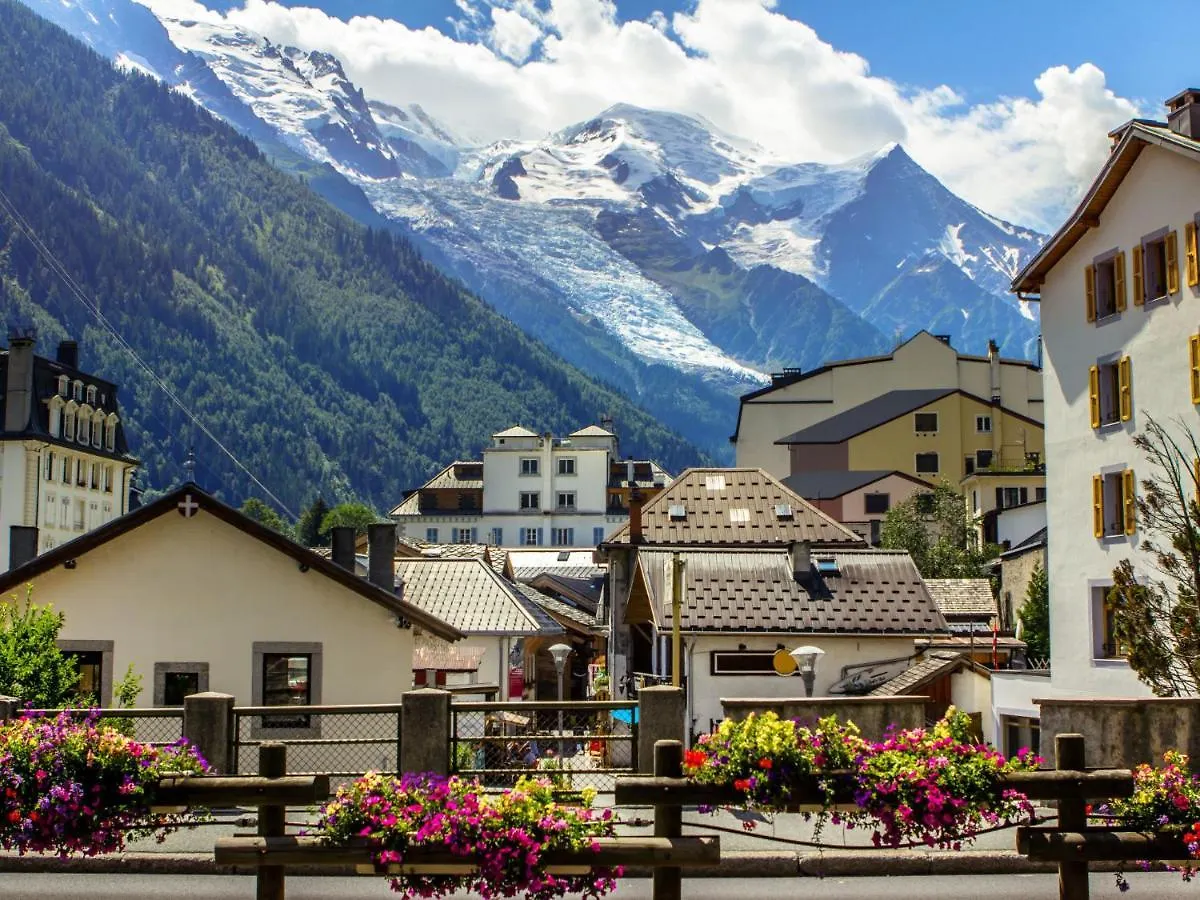 Apartment Les Periades By Interhome Chamonix